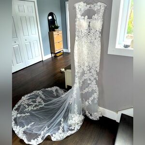 NWT JOVANI - White formal wedding/prom special occasion dress